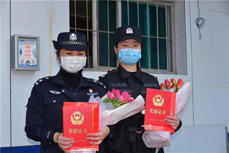 逃离森林湖畔