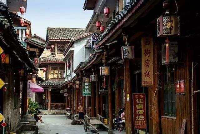 逃离复古建筑